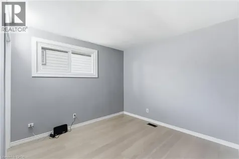 22 Colonial Street Welland ON L3C 5W5