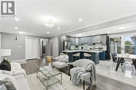22 Colonial Street Welland ON L3C 5W5
