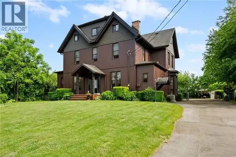 5368 Menzie Street Niagara Falls ON L2E 2V8