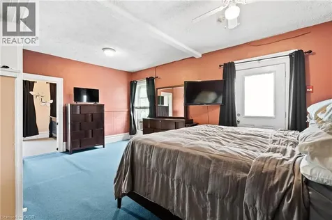 5368 Menzie Street Niagara Falls ON L2E 2V8