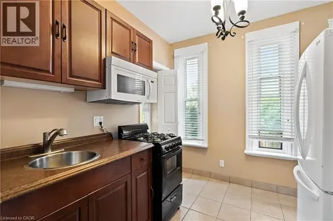5368 Menzie Street Niagara Falls ON L2E 2V8