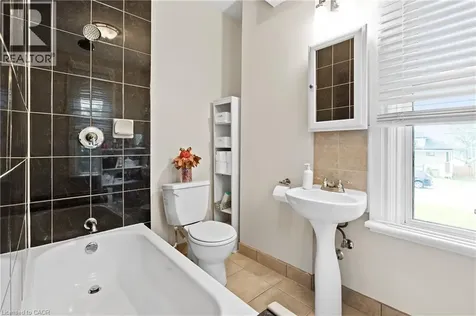 5368 Menzie Street Niagara Falls ON L2E 2V8