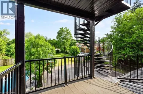 5368 Menzie Street Niagara Falls ON L2E 2V8