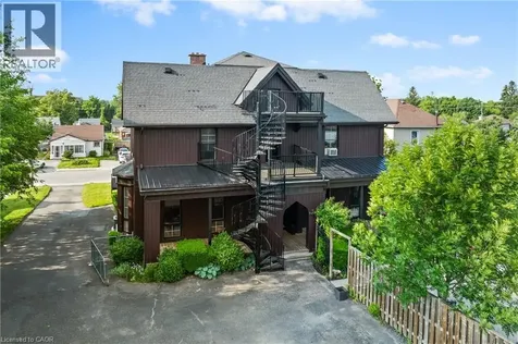 5368 Menzie Street Niagara Falls ON L2E 2V8