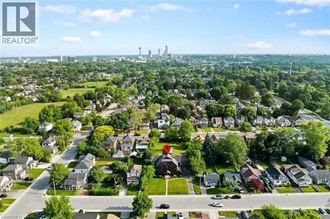 5368 Menzie Street Niagara Falls ON L2E 2V8