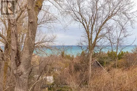790 Lake Range Drive Huron-kinloss ON N2Z 0C3