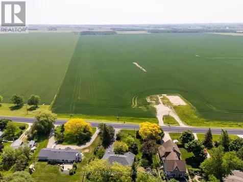 790 Lake Range Drive Huron-kinloss ON N2Z 0C3