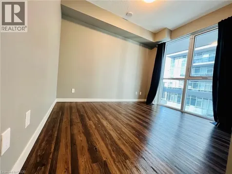2081 Fairview Street Burlington ON L7R 2C8