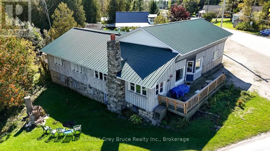 593 Stokes Bay Road Northern Bruce Peninsula ON N0H 2M0