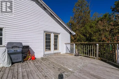 593 Stokes Bay Road Northern Bruce Peninsula ON N0H 2M0