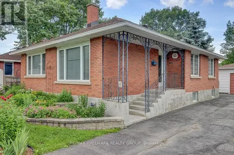 13 Dunham Street Ottawa ON K1J 7L5
