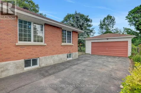 13 Dunham Street Ottawa ON K1J 7L5