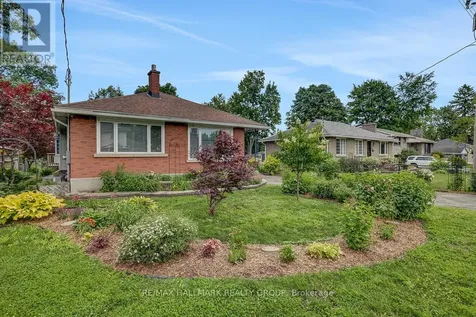 13 Dunham Street Ottawa ON K1J 7L5