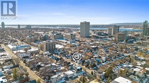 4 Oxford Street Ottawa ON K1Y 2R7