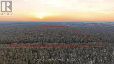 Lt 26 10 Corners Brockton ON N0G 1J0