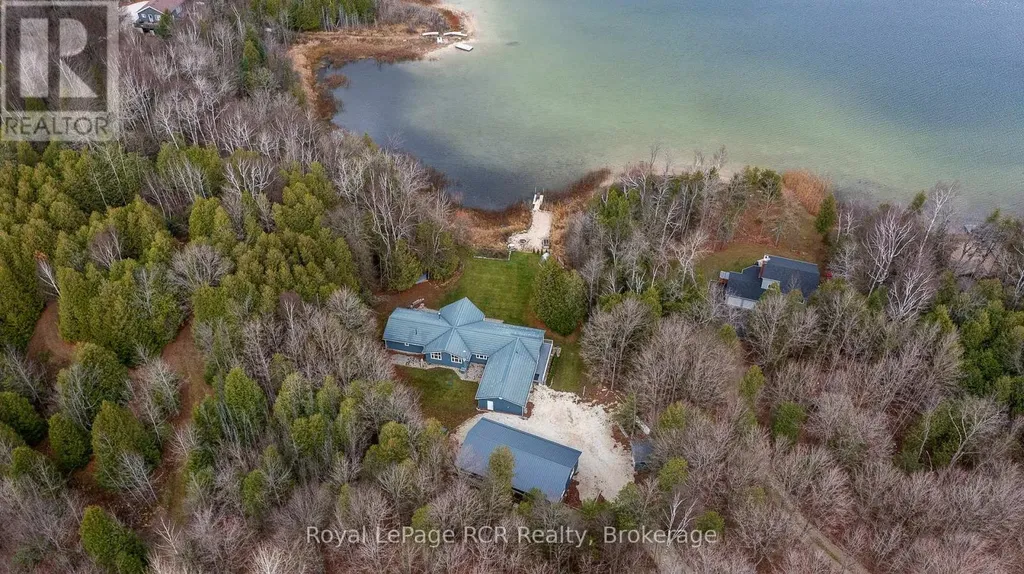 123 Lakeview Road Grey Highlands ON N0C 1M0