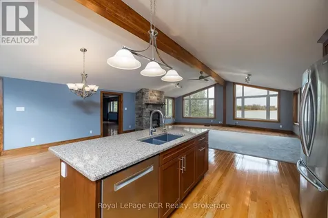 123 Lakeview Road Grey Highlands ON N0C 1M0