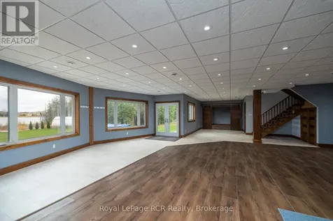 123 Lakeview Road Grey Highlands ON N0C 1M0