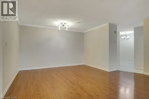 255 Keats Way Waterloo ON N2L 6N6