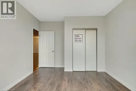 255 Keats Way Waterloo ON N2L 6N6