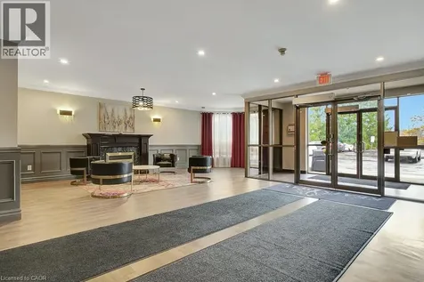 255 Keats Way Waterloo ON N2L 6N6