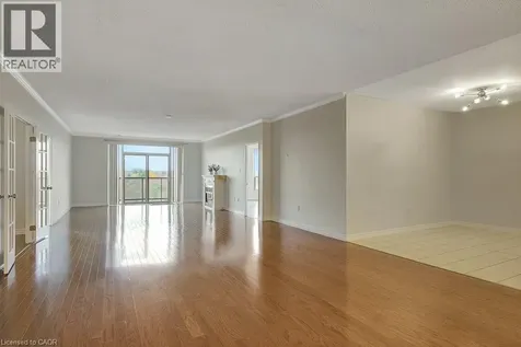 255 Keats Way Waterloo ON N2L 6N6