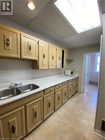32 Grand River Street North Paris ON N3L 2M2