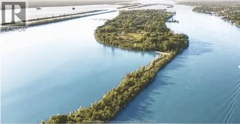 35 Sandcastle Amherstburg ON N9V 0J2