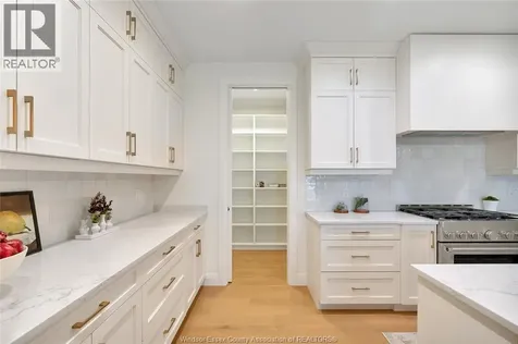 76 Boblo Island Boulevard Amherstburg ON N9V 0H7
