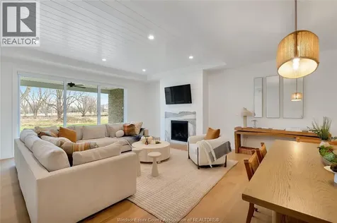 76 Boblo Island Boulevard Amherstburg ON N9V 0H7