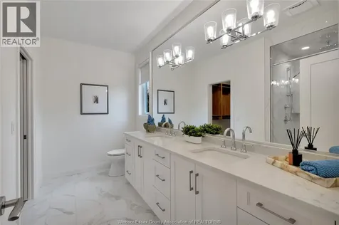 76 Boblo Island Boulevard Amherstburg ON N9V 0H7