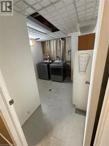 1247 Huron Street London ON N5Y 4X7