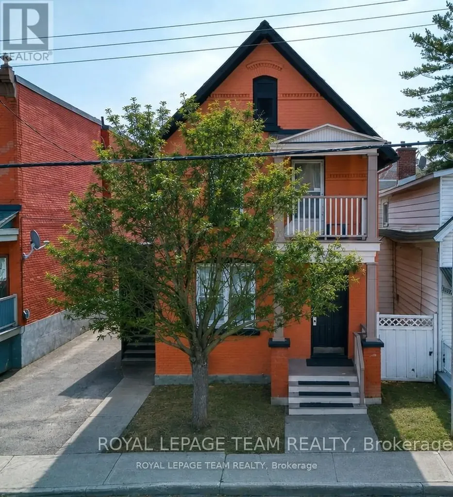 158 St Andrew Street Ottawa ON K1N 5G4