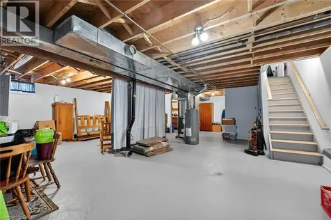 122 Bunting Road St. Catharines ON L2P 3X7