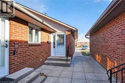 122 Bunting Road St. Catharines ON L2P 3X7
