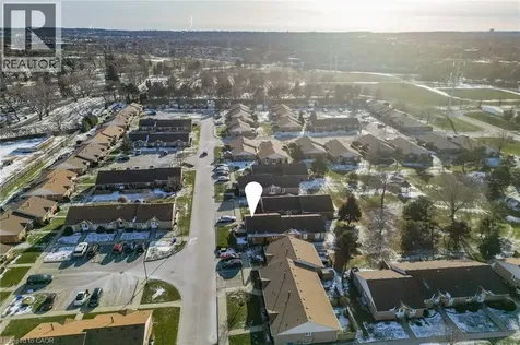 122 Bunting Road St. Catharines ON L2P 3X7