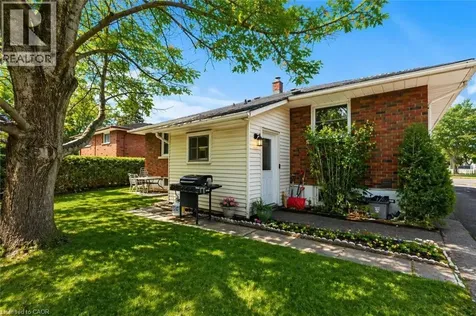 557 Lake Street St. Catharines ON L2N 4J1