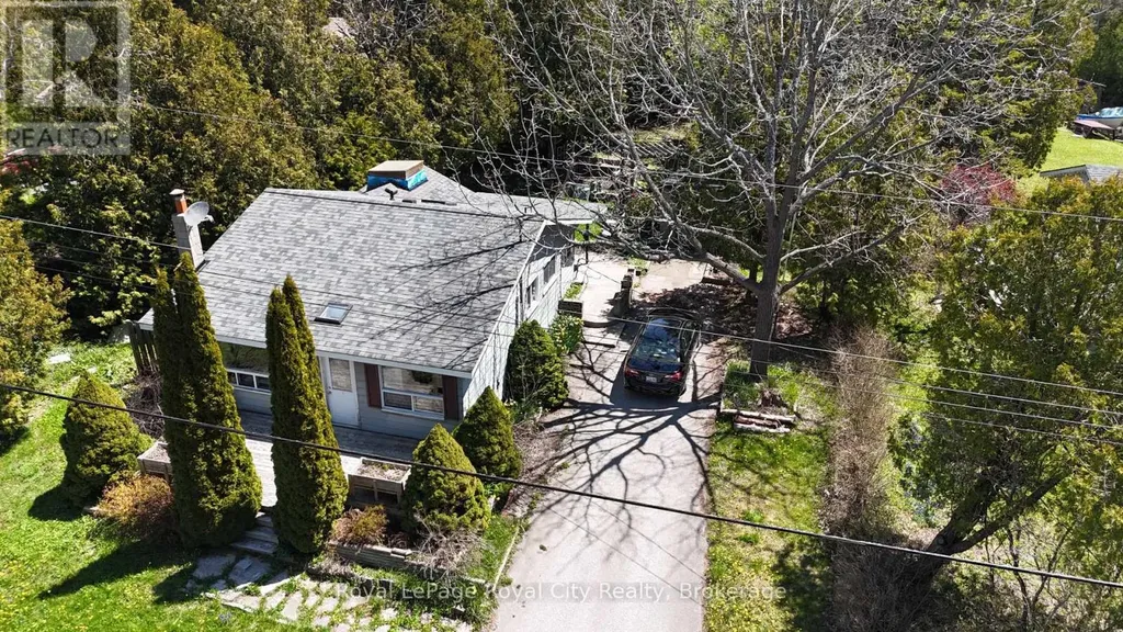 28 Harpur Drive Northern Bruce Peninsula ON N0H 2R0