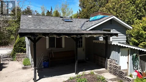 28 Harpur Drive Northern Bruce Peninsula ON N0H 2R0