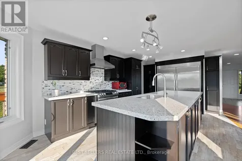 14 Pioneer Ridge Court Essa ON L0L 1N0