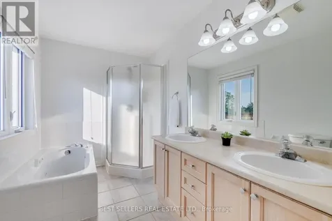 14 Pioneer Ridge Court Essa ON L0L 1N0