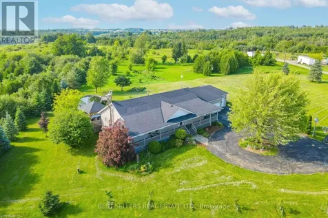 14 Pioneer Ridge Court Essa ON L0L 1N0