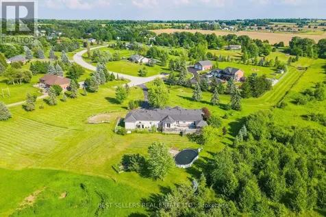 14 Pioneer Ridge Court Essa ON L0L 1N0