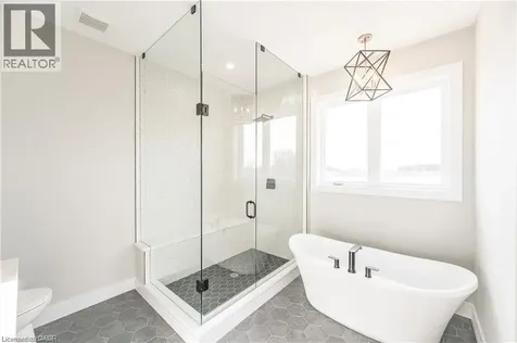 1050 Walton Avenue North Perth ON N4W 3S2