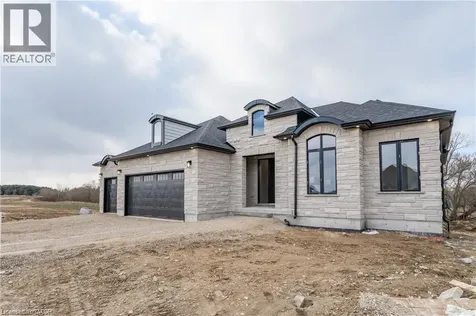 1050 Walton Avenue North Perth ON N4W 3S2