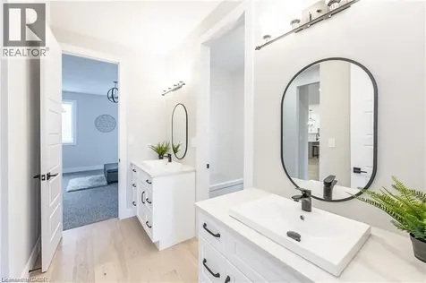 1050 Walton Avenue North Perth ON N4W 3S2