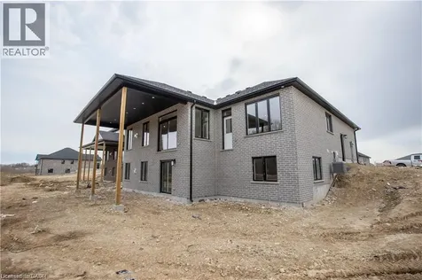 1050 Walton Avenue North Perth ON N4W 3S2