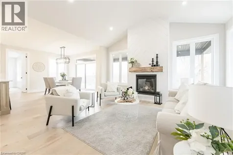 1050 Walton Avenue North Perth ON N4W 3S2