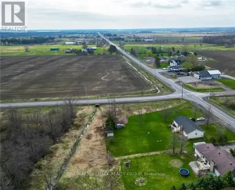3310 Dunrobin Road Ottawa ON K0A 1M0