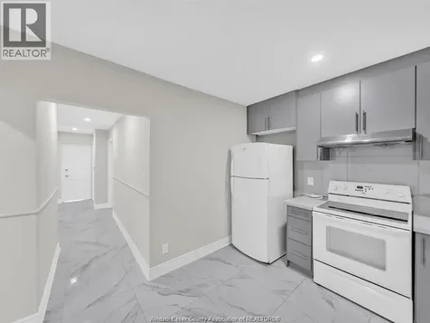 1052 Drouillard Road Windsor ON N8Y 2P8